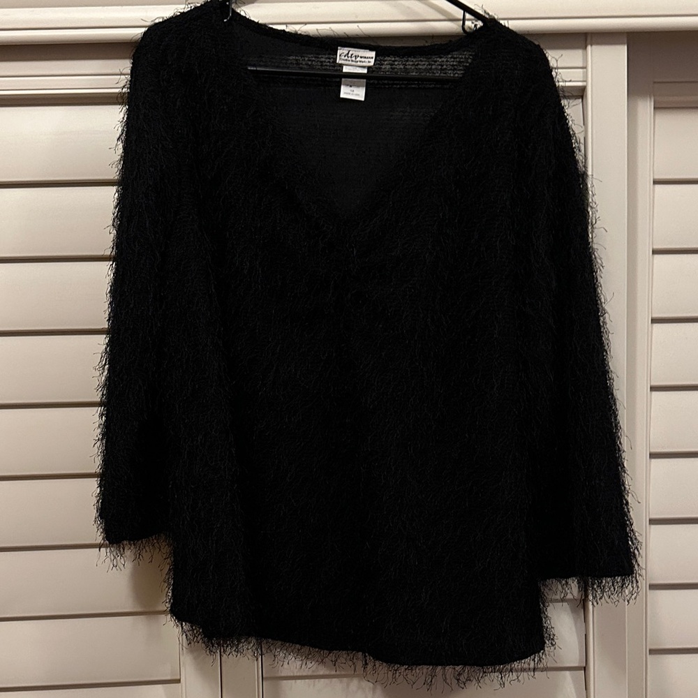 Chic Black V-Neck Sweater